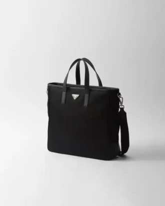Tote-väska i Re-Nylon och Saffiano-läder Tote-väska i Re-Nylon och Saffiano-läder