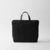 Tote-väska i Re-Nylon och Saffiano-läder Tote-väska i Re-Nylon och Saffiano-läder