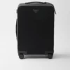 Trolley i Re-Nylon och Saffiano-läder Trolley i Re-Nylon och Saffiano-läder