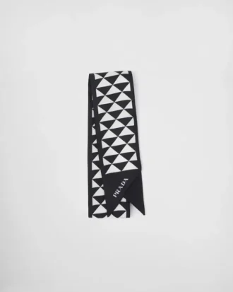Tryckt silkeslips Tryckt silkeslips