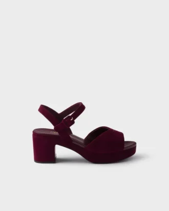 Vadderade sandaler i mocka