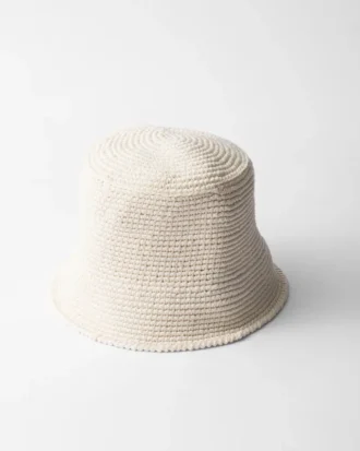 Virkad bucket hat