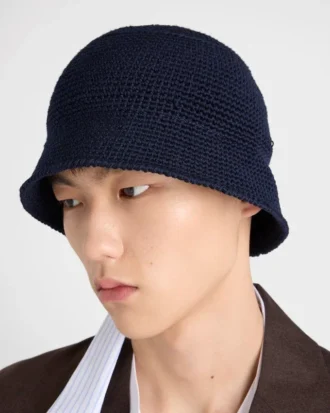 Virkad bucket hat