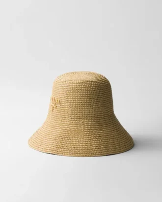 Virkad hatt