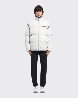 Vändbar kort dunjacka i lätt Re-Nylon